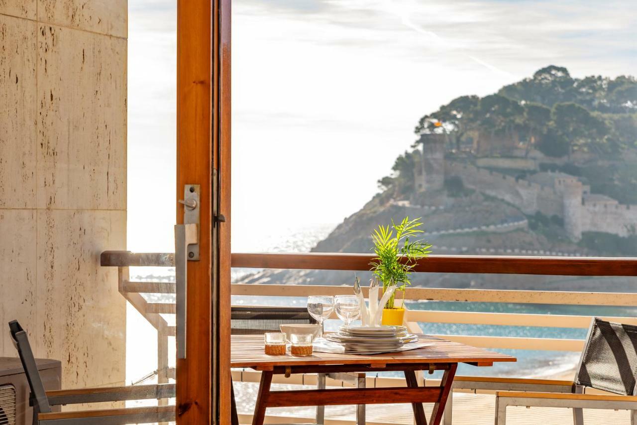 Edificio Tropicana Tossa de Mar Bagian luar foto